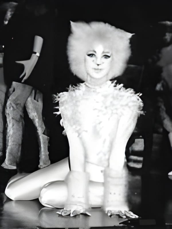 Kirstie Spadie in CATS as the White Cat